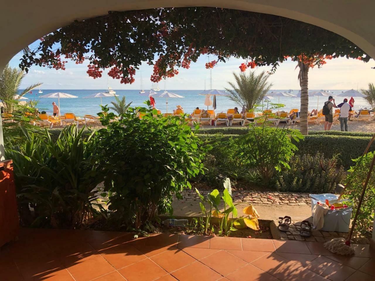 Oceanfront Apt 4 Porto Antigo II Santa Maria Exterior photo